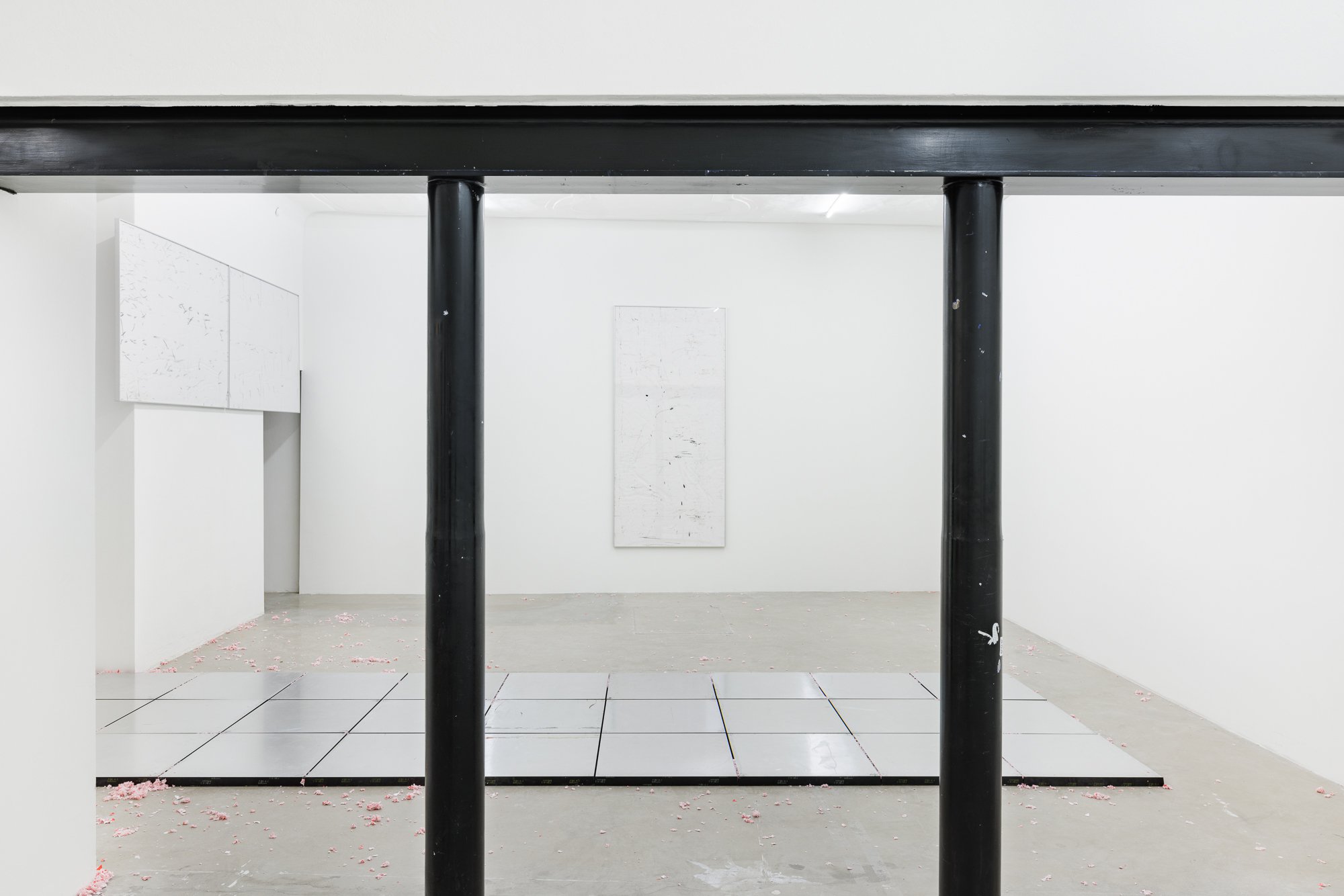 Installation view, Iris Touliatou, appendage, Grazer Kunstverein, Graz, 2022